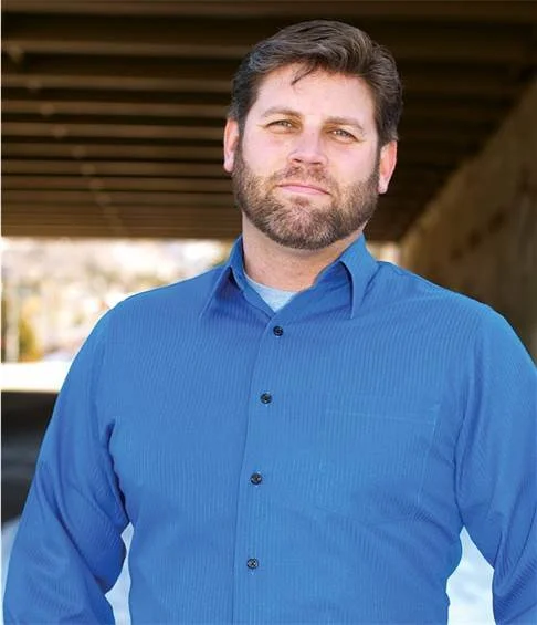 Travis Hysell Headshot