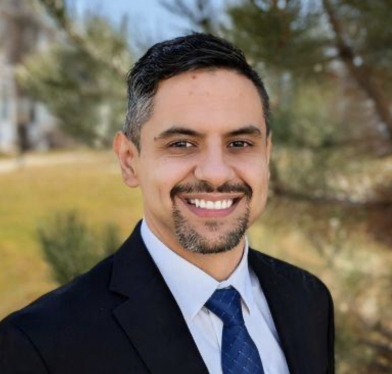Alan Jimenez Headshot