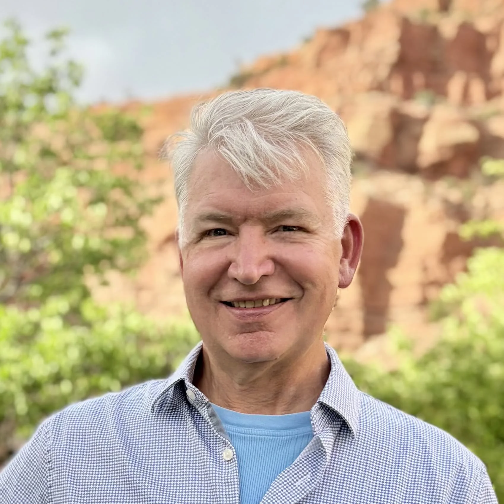 Bo Folsom Headshot