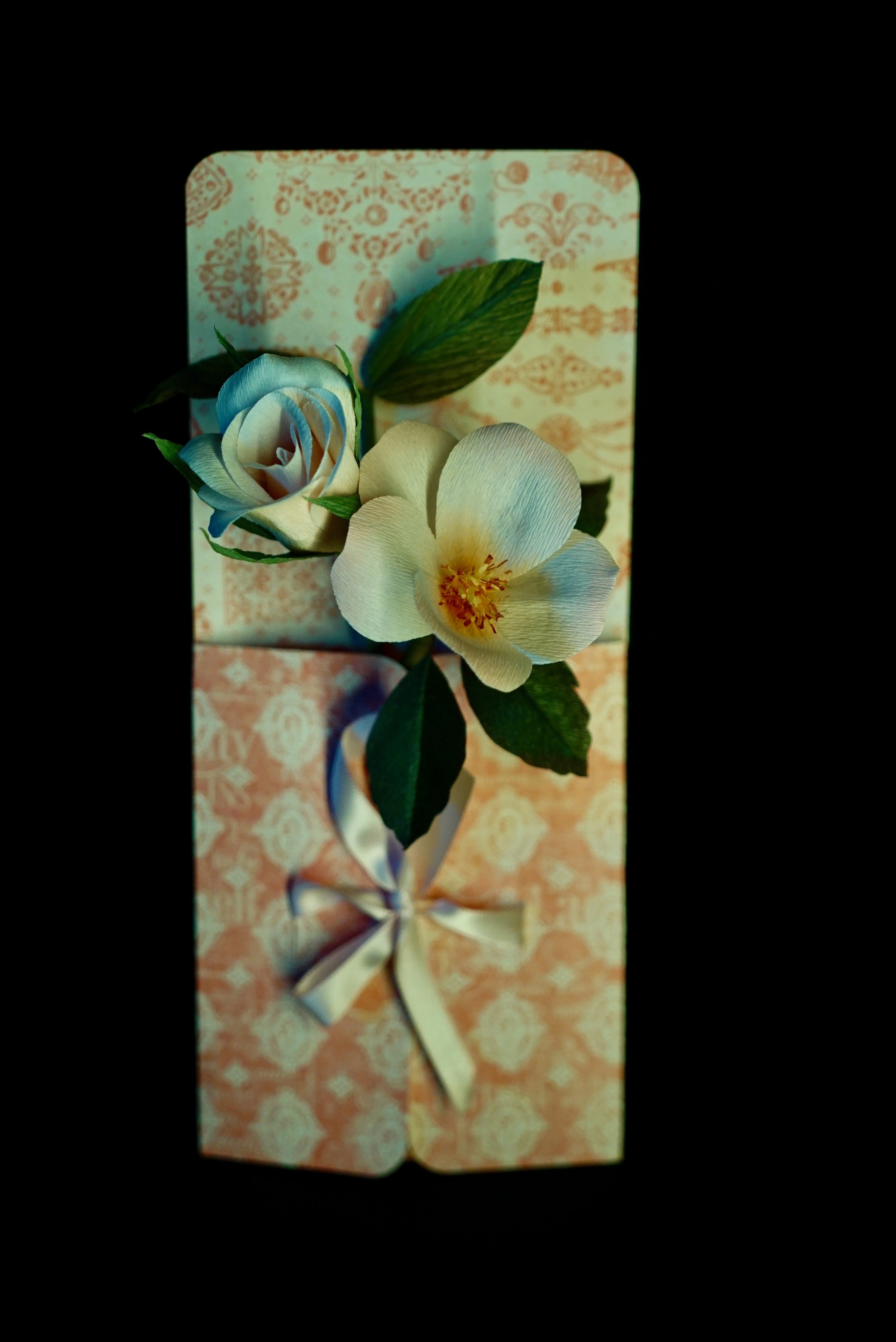 WHT FLOWERS CARD.jpeg
