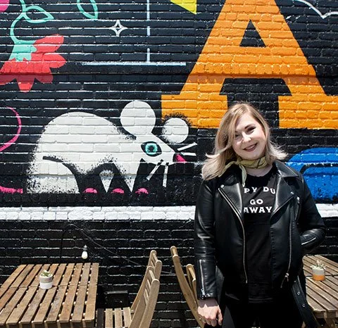 LAURA BEE