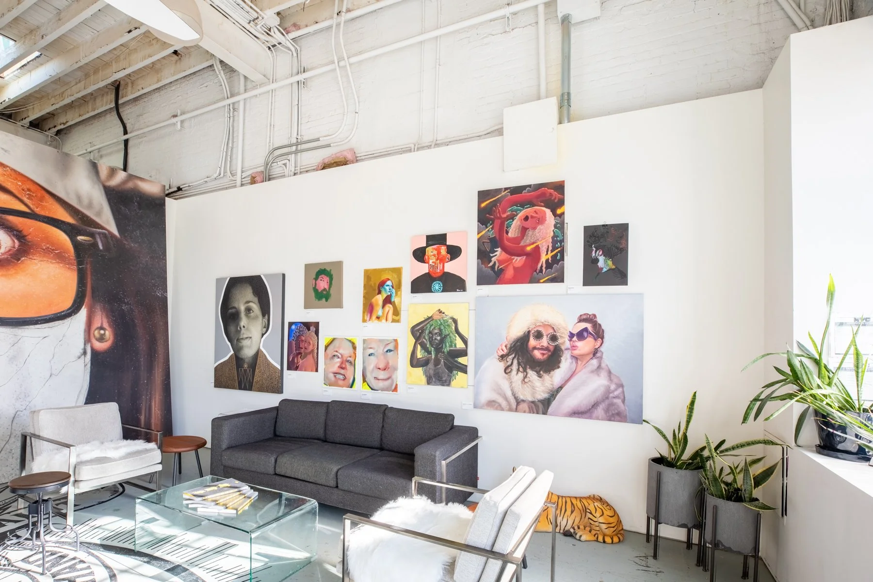 2022_employees_only-colossal_art_show-lr-90.jpg