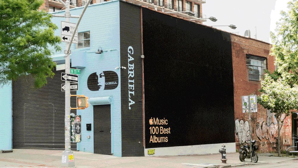 240529-2129_Apple_GIF-Angle_2 (1).gif