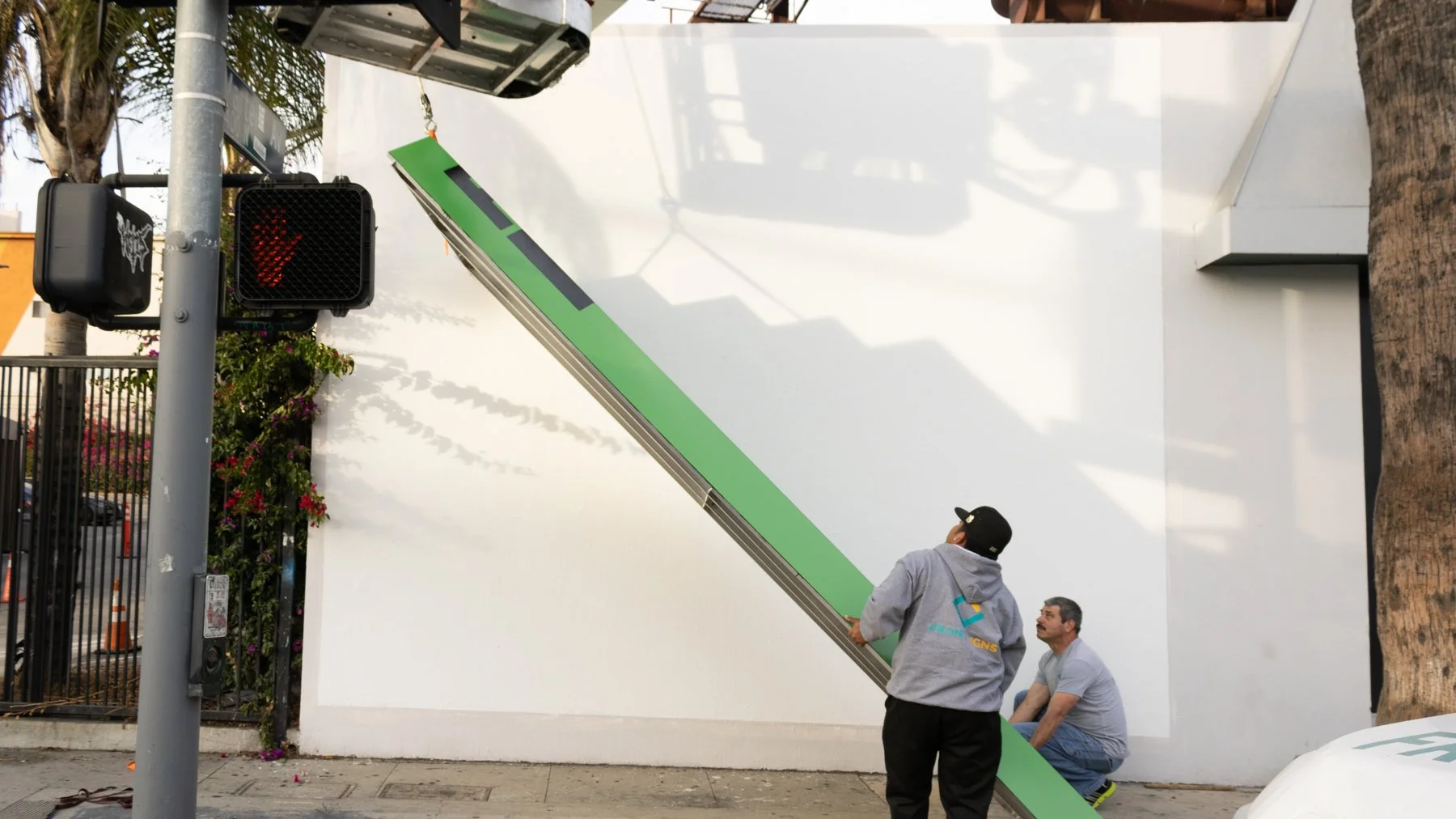 7038_UberEats_Wall_Install_LR-1.jpg