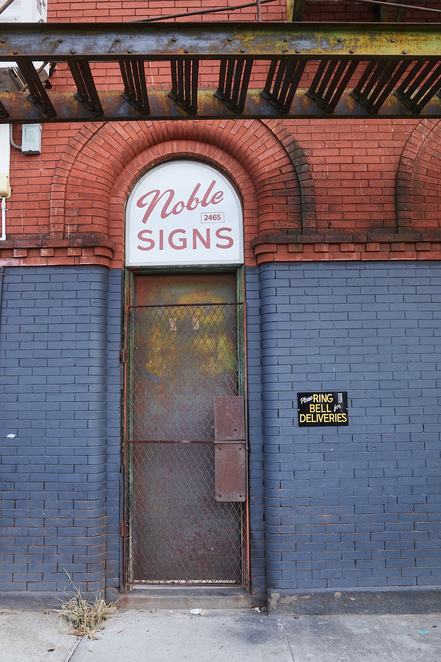 Noble Signs Tour-0181_2500px.jpg