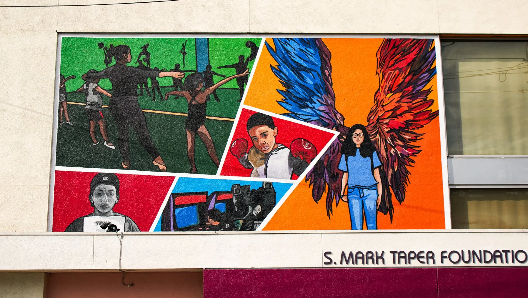 El Centro’s mural in LA’s Echo Park neighborhood painted by Colossal Media as part of Colossal’s Start Today CSR mural program.