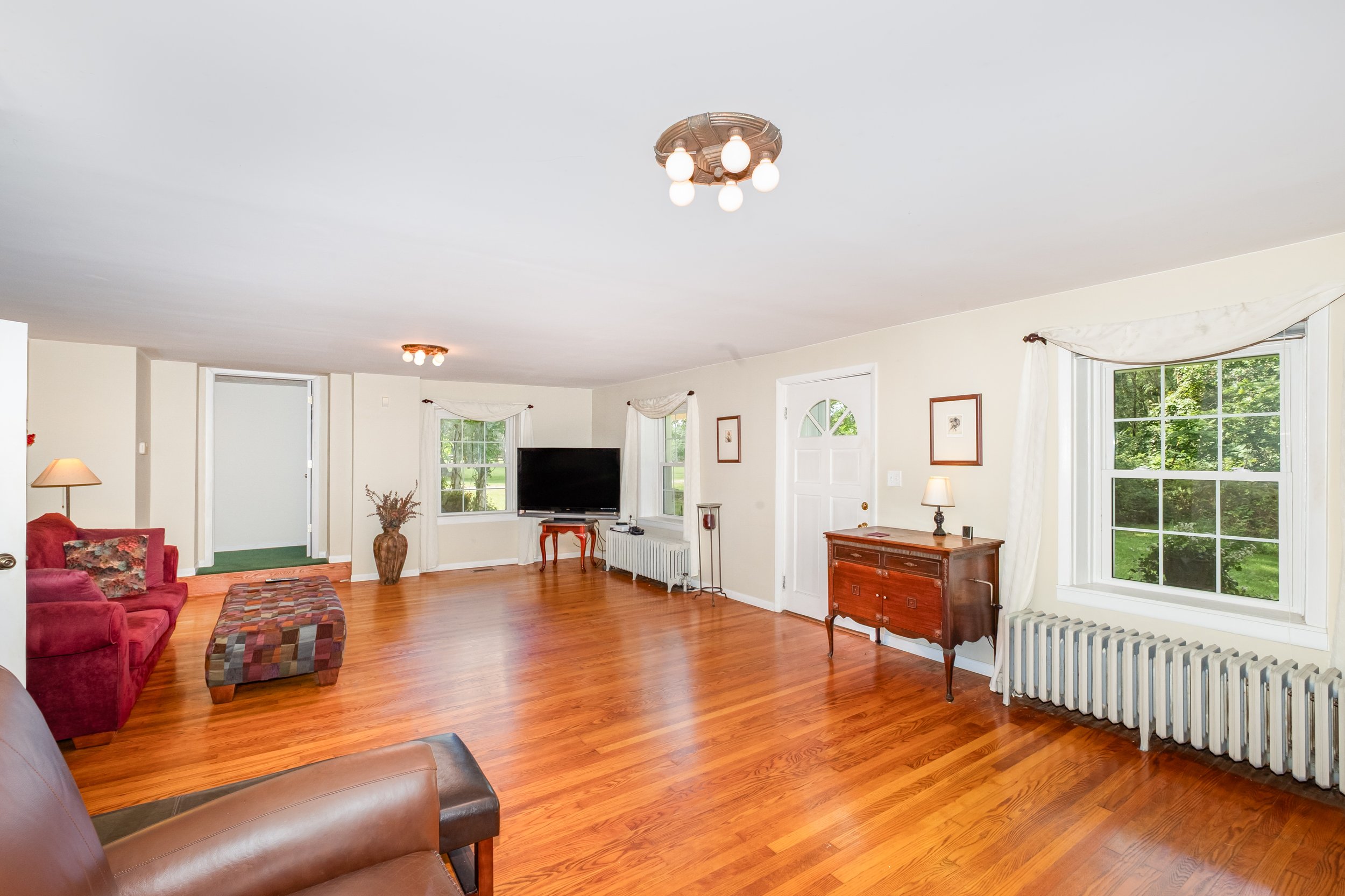 9670 Murdock-Goshen Road19-Edit.jpg