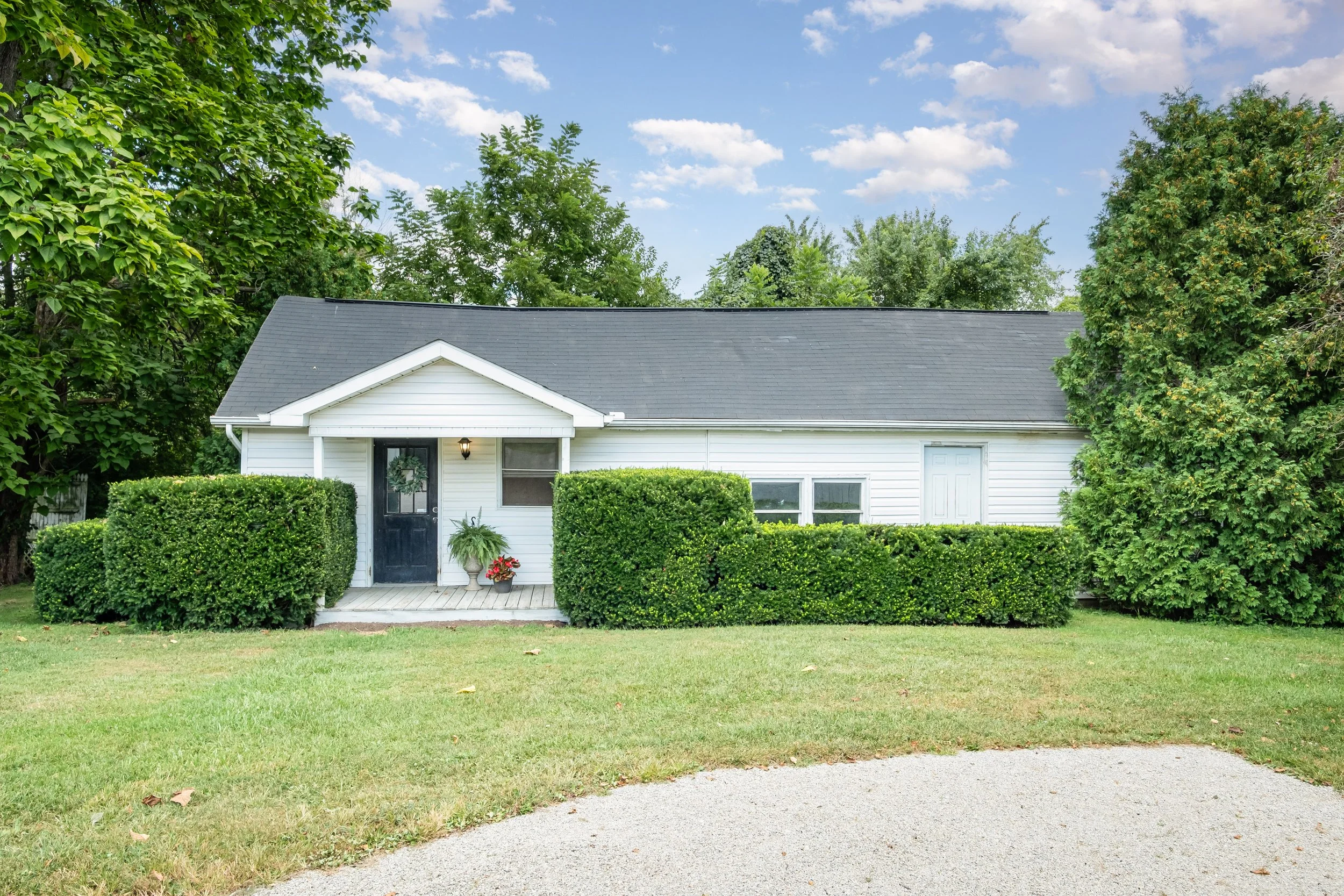 9670 Murdock-Goshen Road94-Edit.jpg