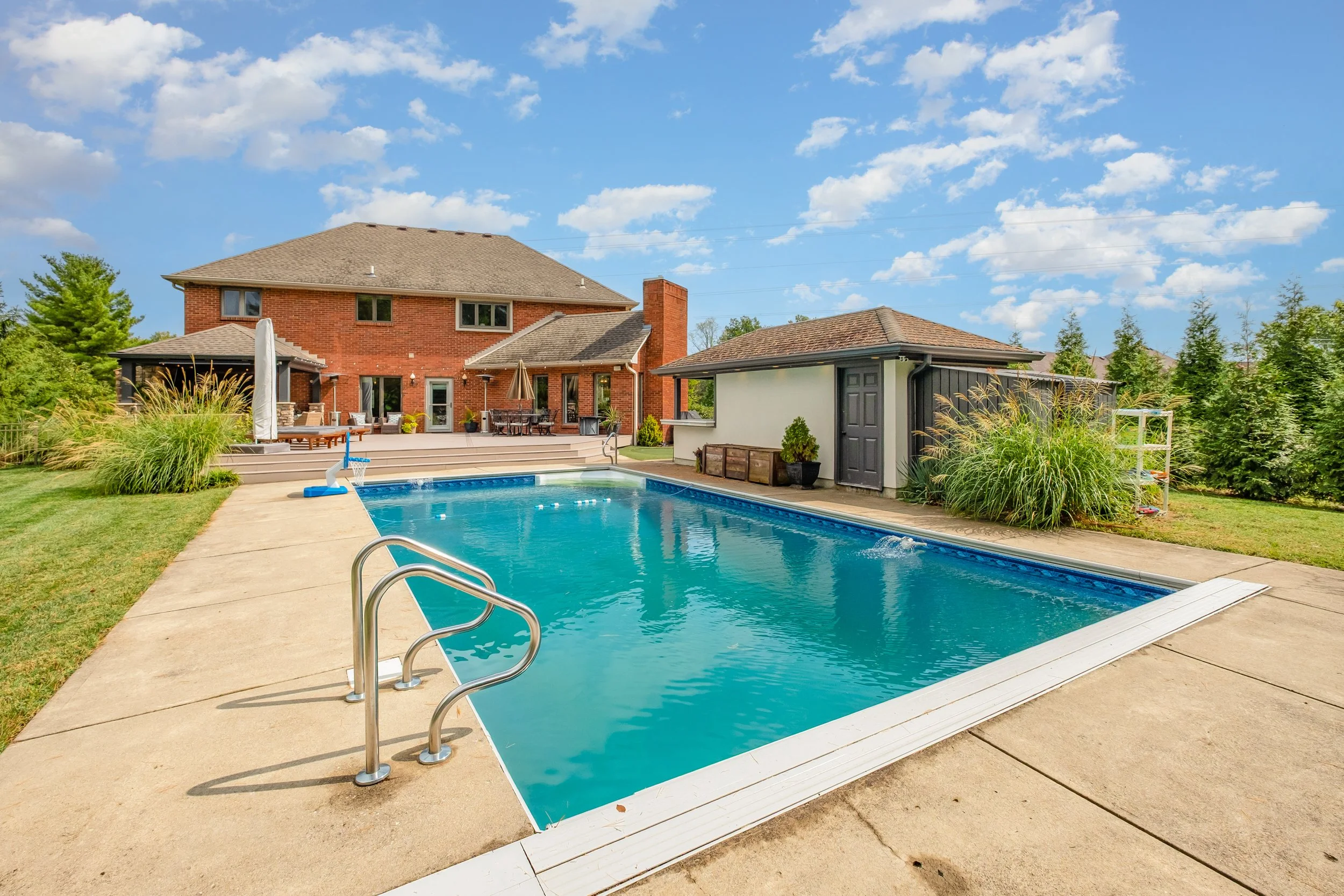 933 Country Club Drive08-Edit.jpg