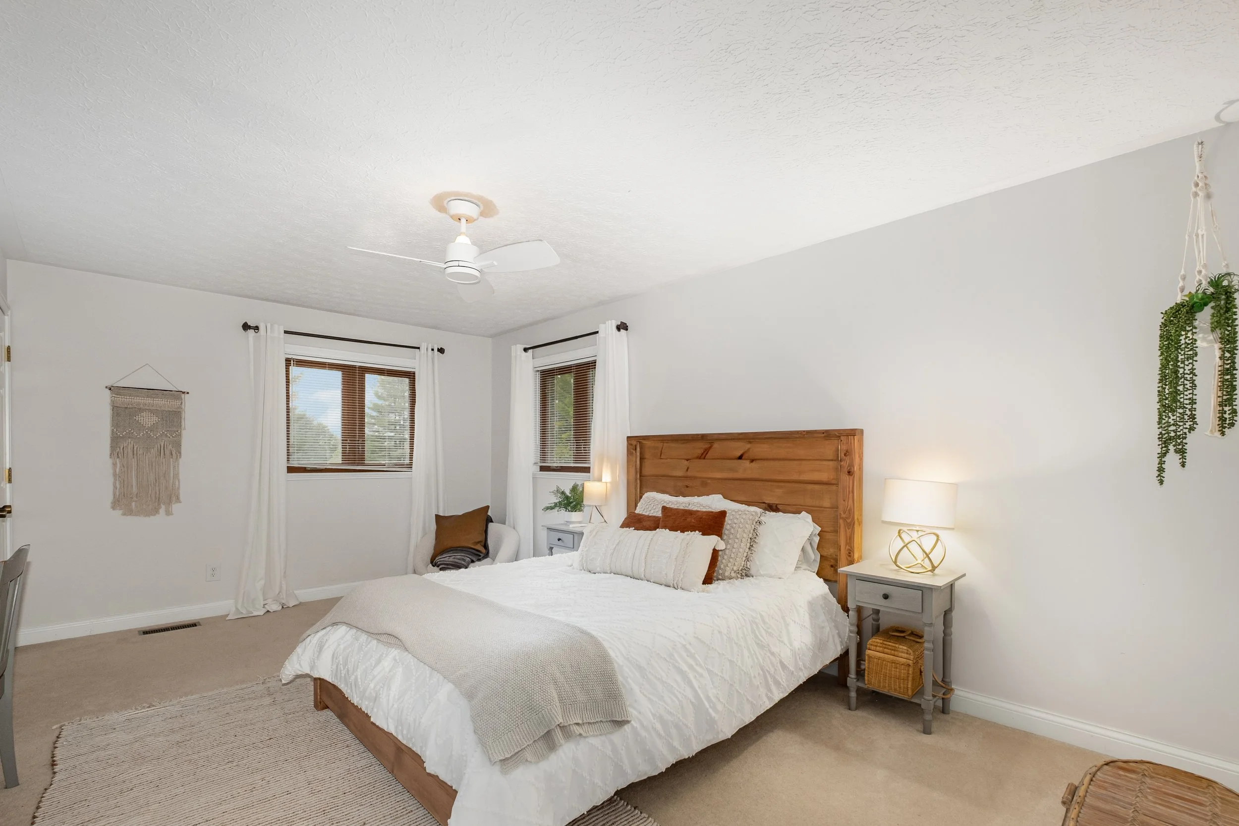 933 Country Club Drive63-Edit.jpg