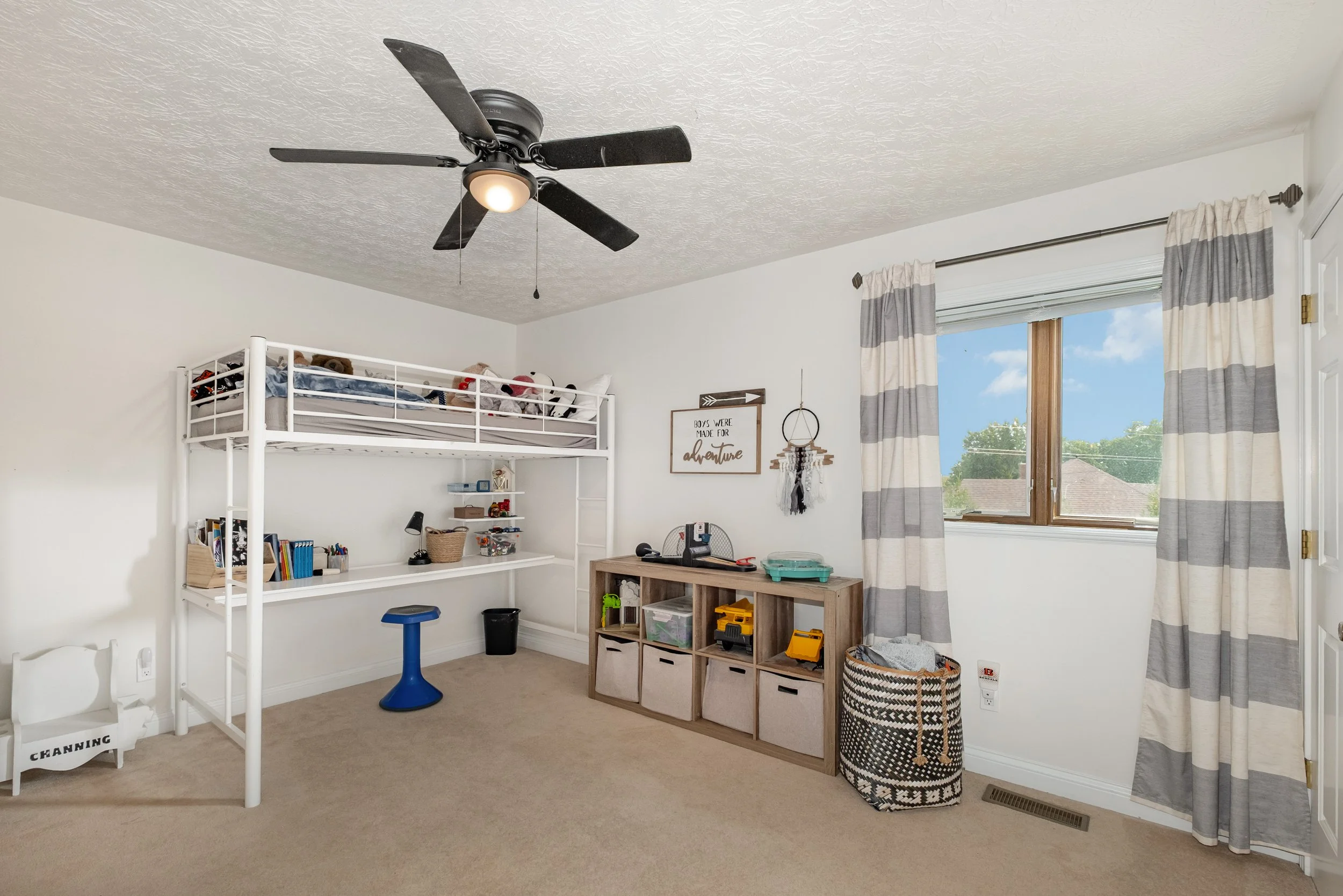 933 Country Club Drive75-Edit.jpg