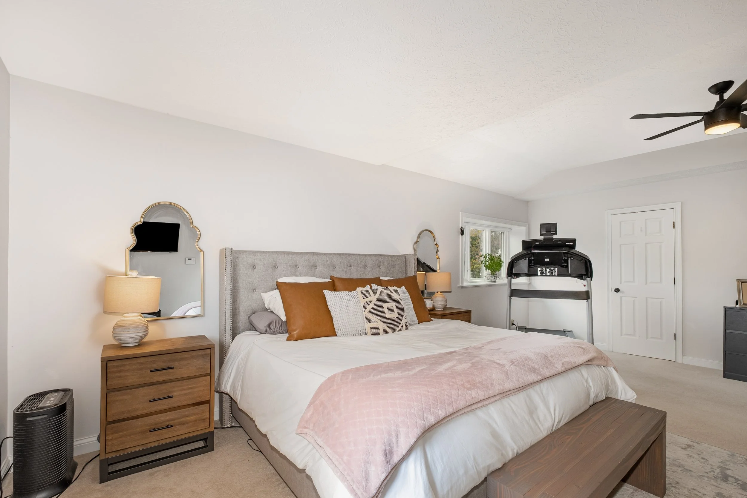 933 Country Club Drive81-Edit.jpg