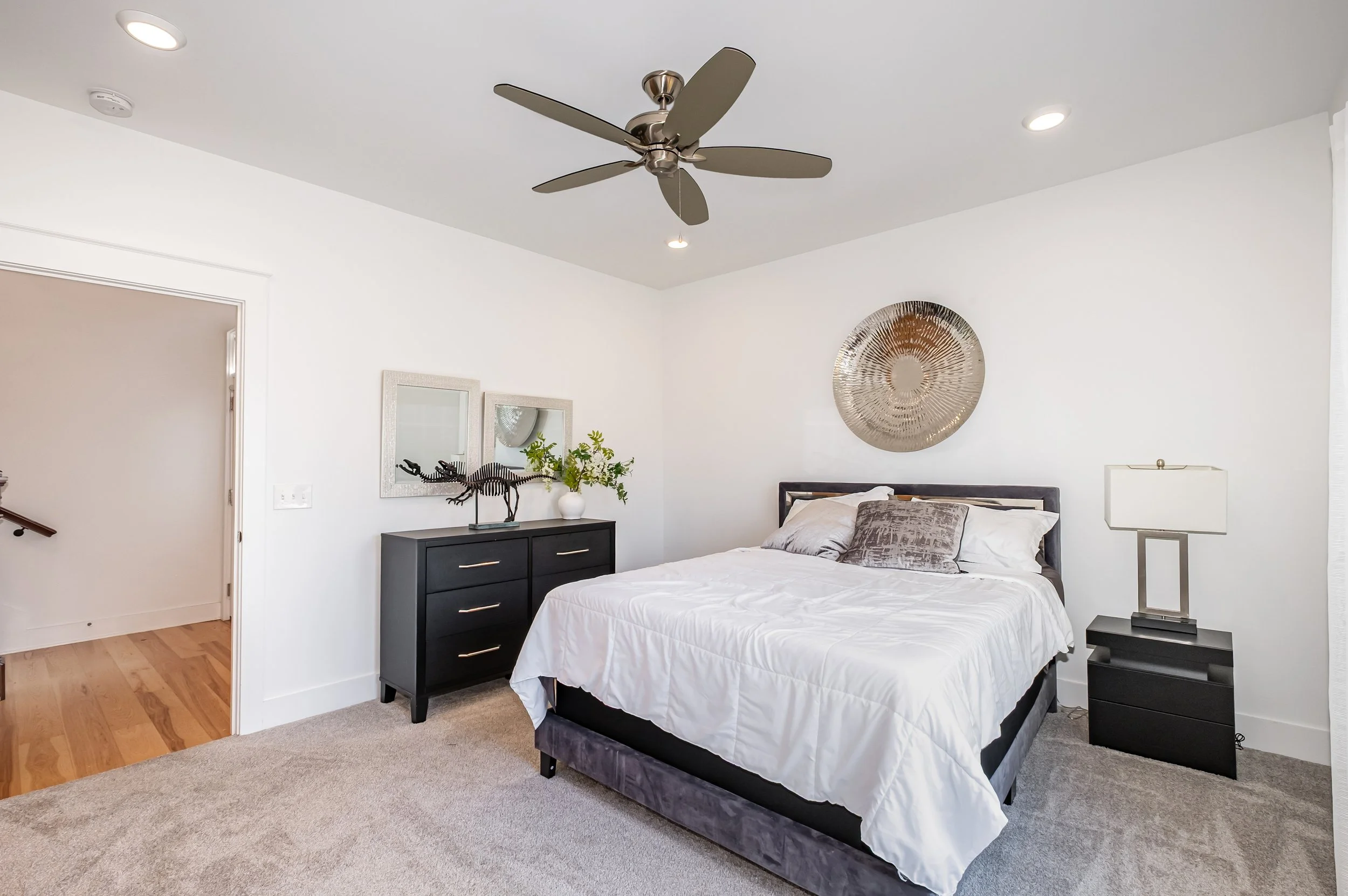 383 Manhattan Boulevard33-Edit.jpg