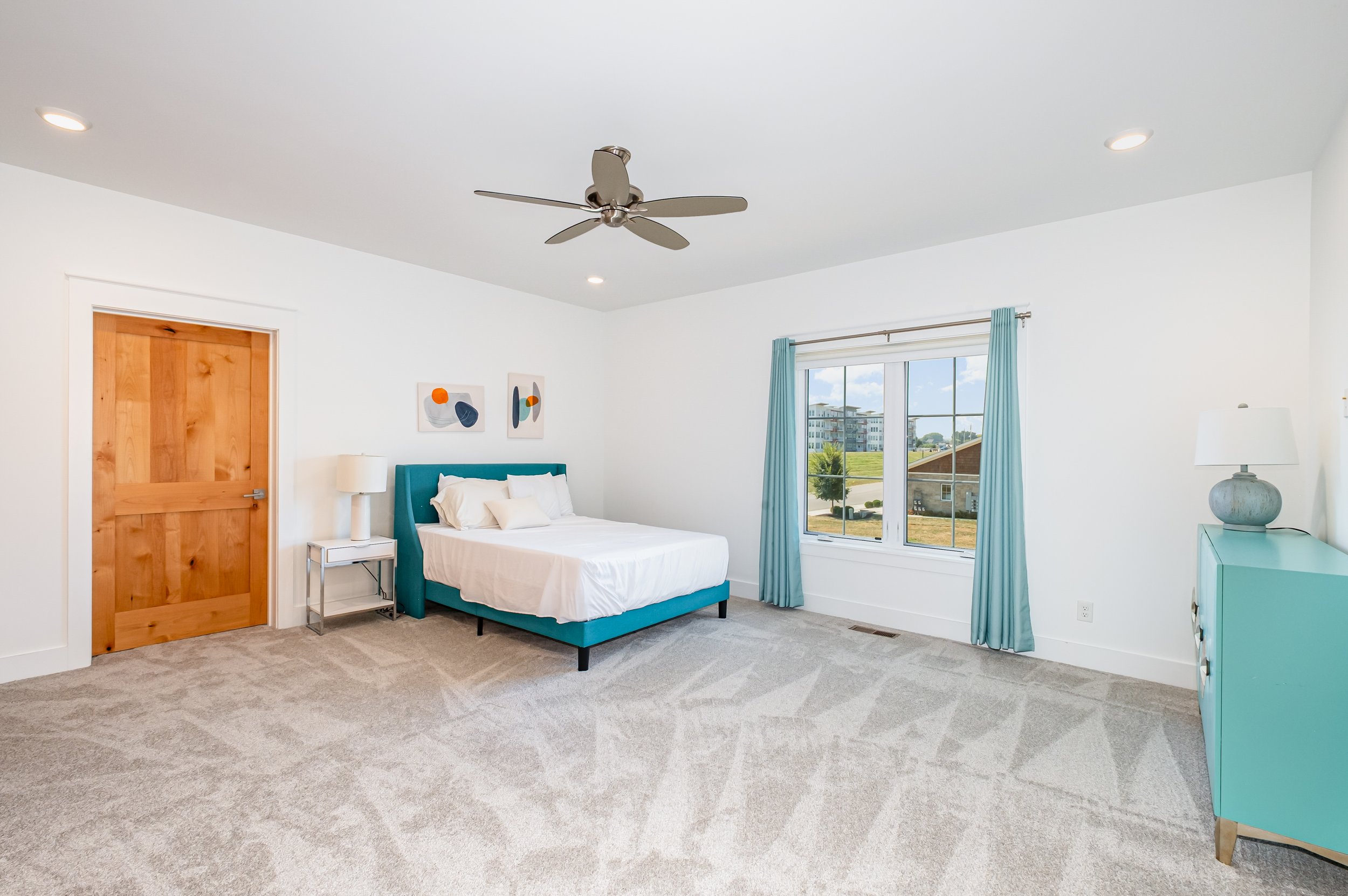 383 Manhattan Boulevard41-Edit.jpg