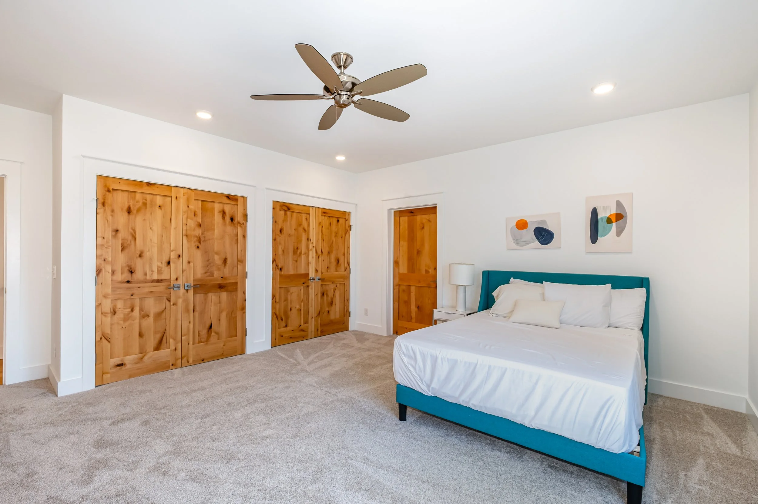 383 Manhattan Boulevard43-Edit.jpg
