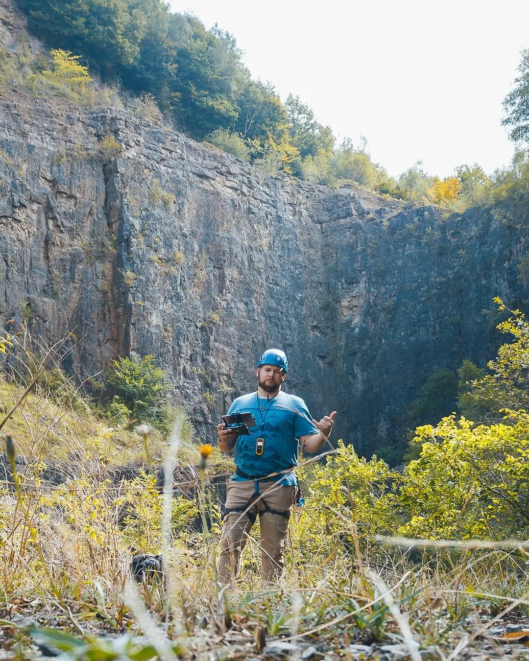 When your the only photographer on the climb so you take matters into your own hands 😂
#selfietime #dronephotography #djimavicpro #photographerlife #rockclimbing #appleiphone