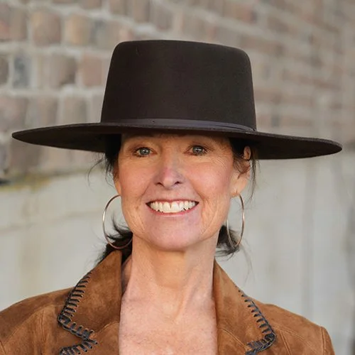 Carlye Cook - Headshot