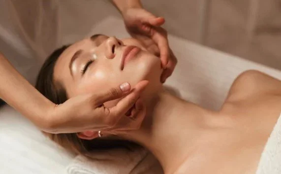 woman getting Korean facial