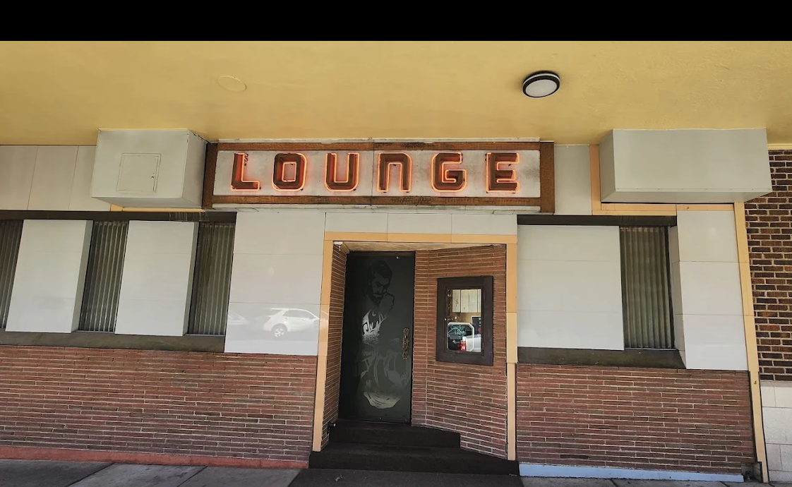 Cavalier Lounge