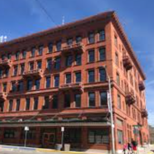Hinick &amp; Associates Architecture