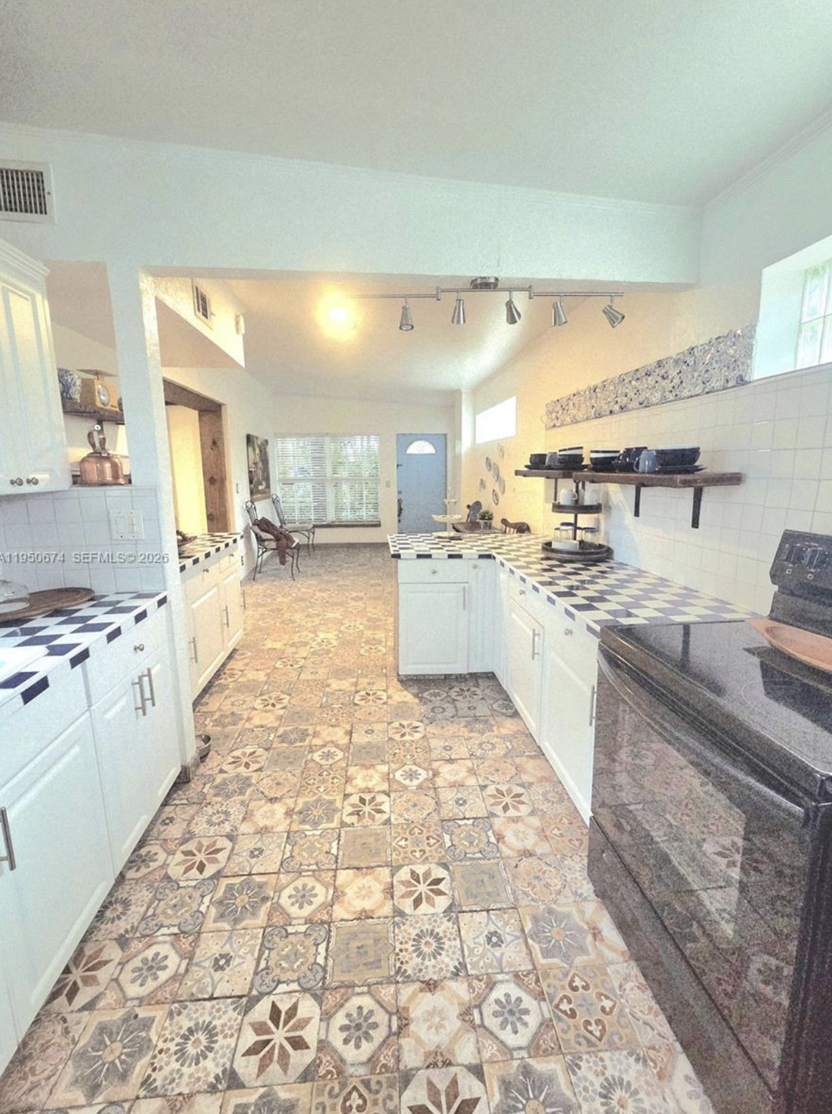 Captura de pantalla 2026-02-26 a las 20.32.43.png