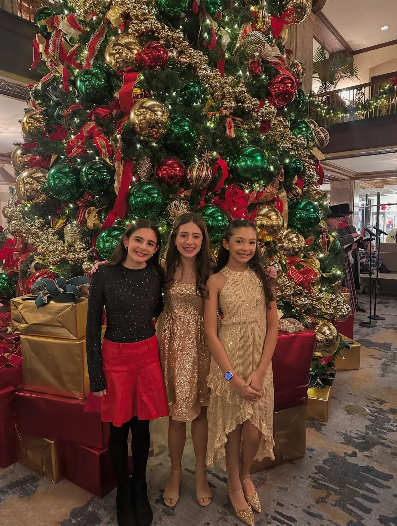 We loved seeing our students 🎶 singing and dancing 🩰 over winter break but CAN&rsquo;T WAIT to have everyone back in the studio TODAY!