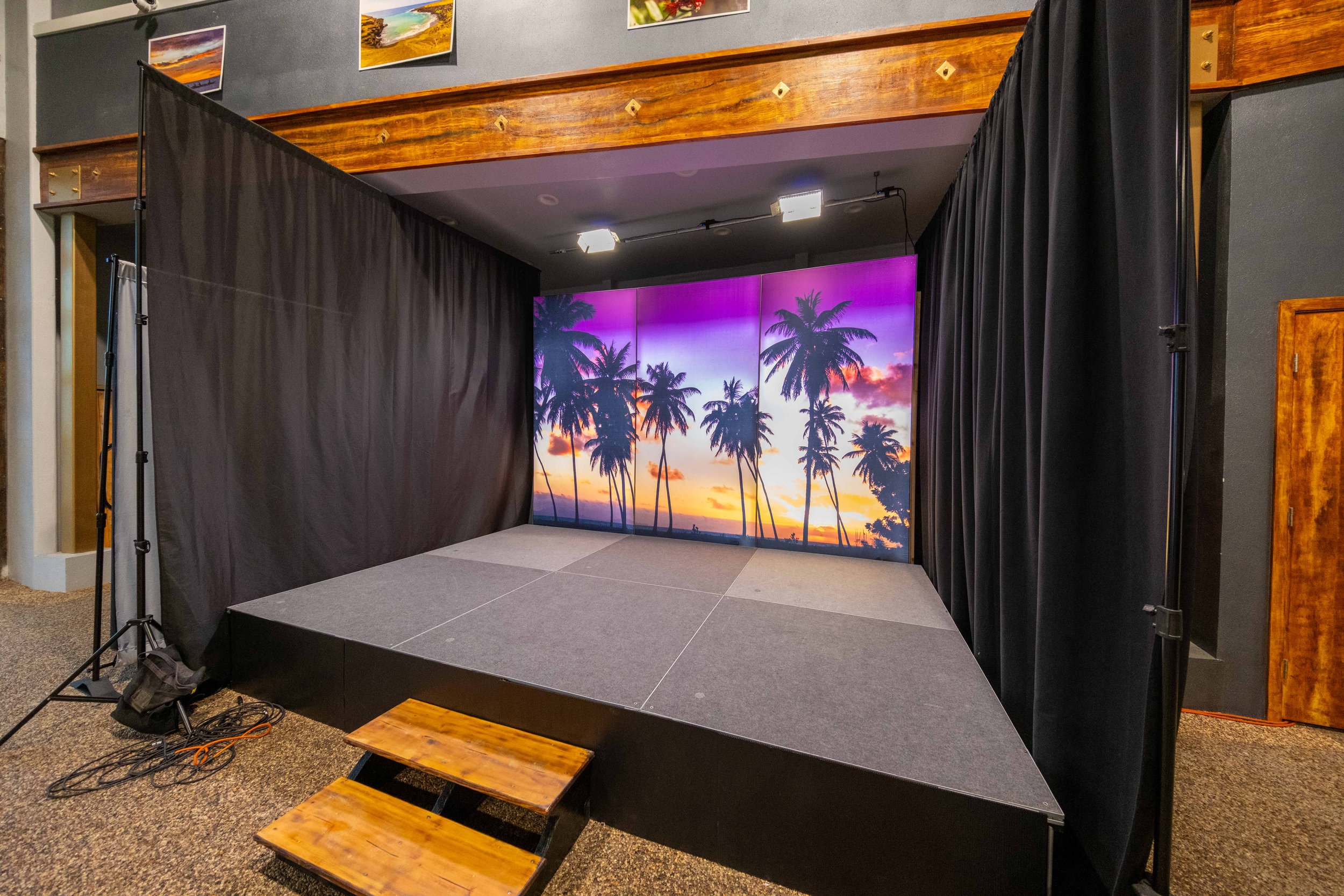 Mini Stage