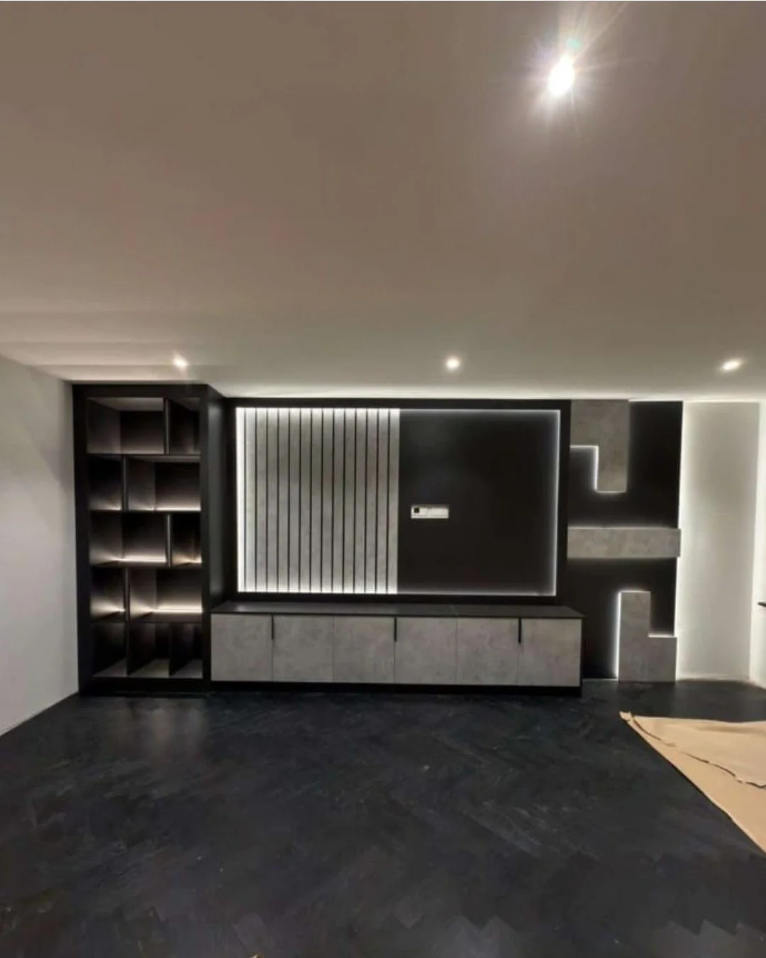 Most Media Walls Look Cheap. This One Doesn&rsquo;t.
No clutter. No gimmicks. Just clean lines and purpose-built design.

This bespoke media wall was designed to anchor the living space, not overpower it. Integrated shelving, concealed storage, and s