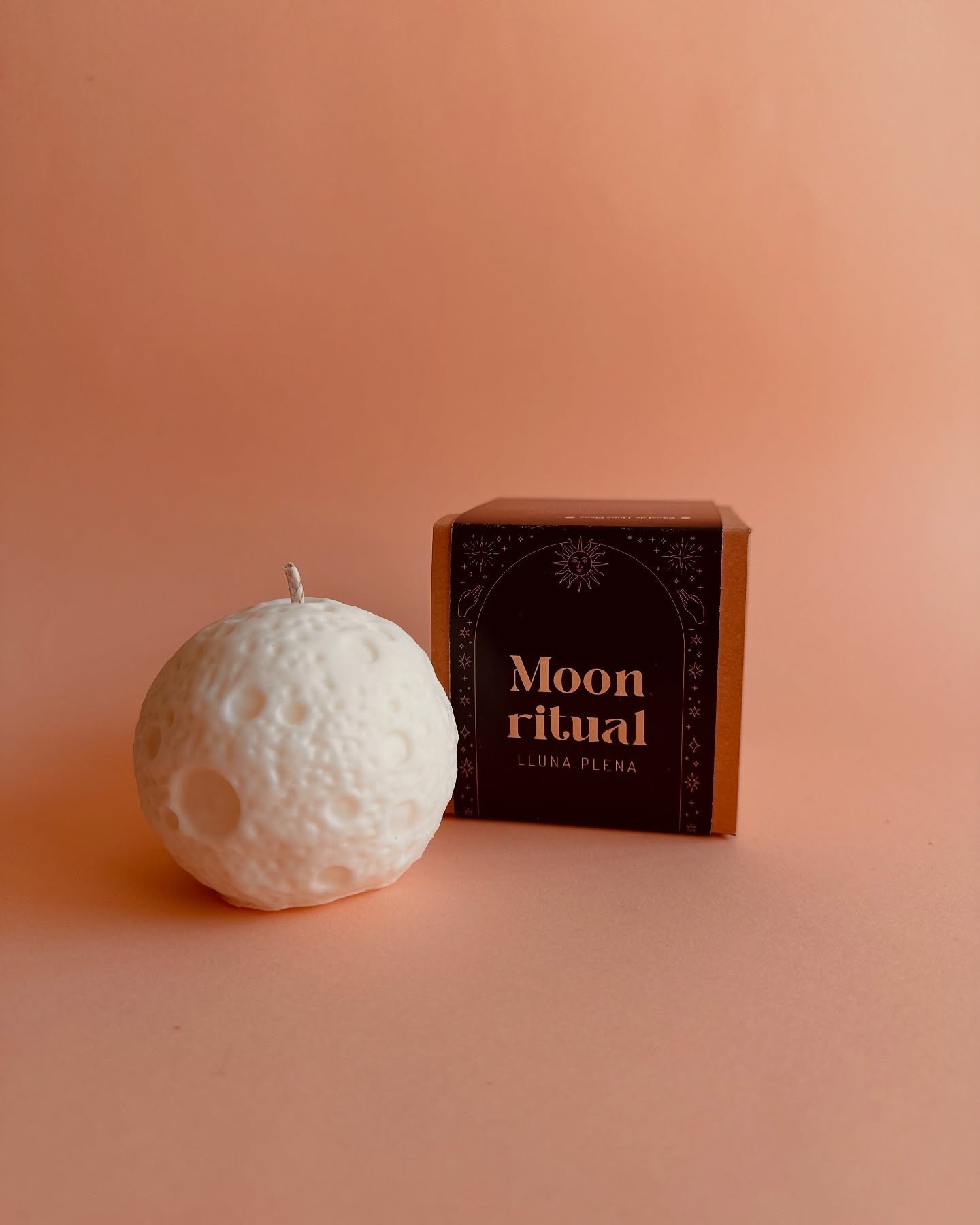 Un ritual dissenyat per reconnectar amb tu

🌕✨ Cada detall d&rsquo;aquest ritual est&agrave; pensat perqu&egrave; visquis una experi&egrave;ncia &uacute;nica.

📦 El packaging ha estat dissenyat per mi, amb una experi&egrave;ncia d&rsquo;usuari cuid