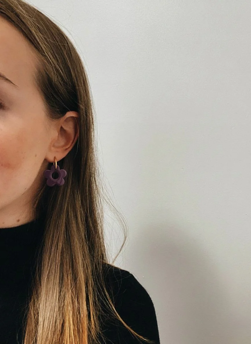 _BEE-morado uva-model-2.jpg