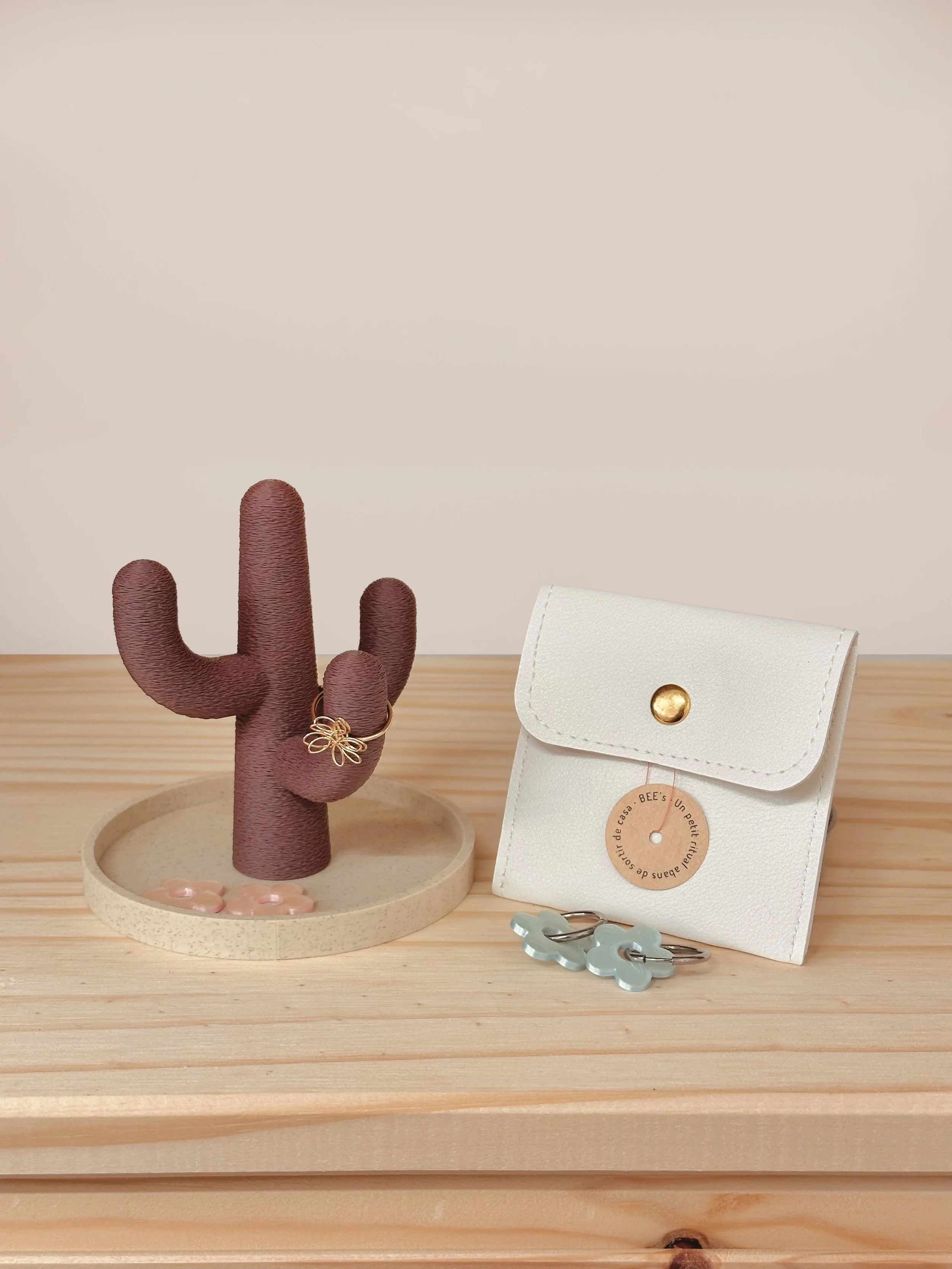 Bee ritual + Flor extra + Joyero cactus