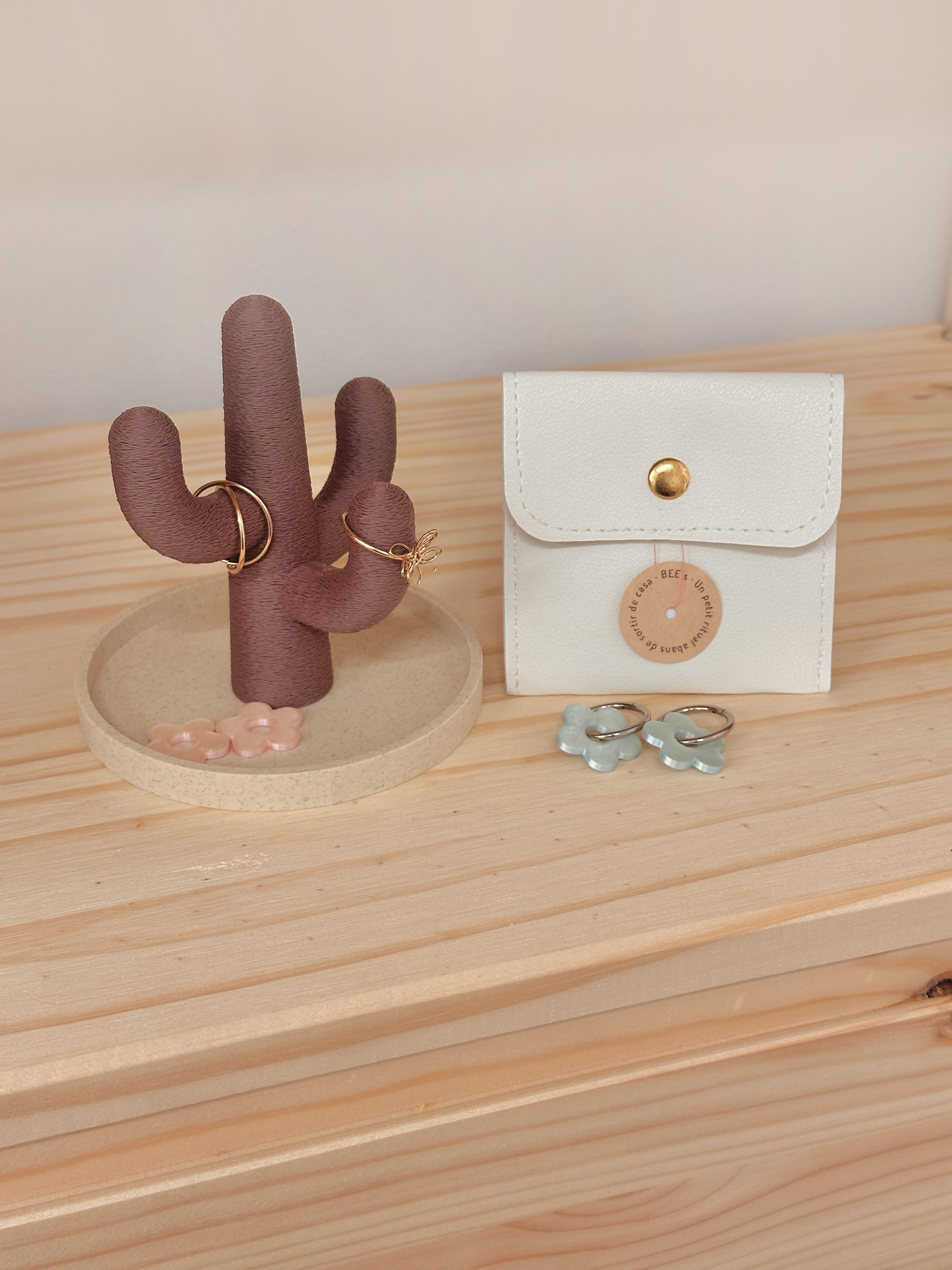 pack-BEE-cactus-beemaemuki_2.jpg