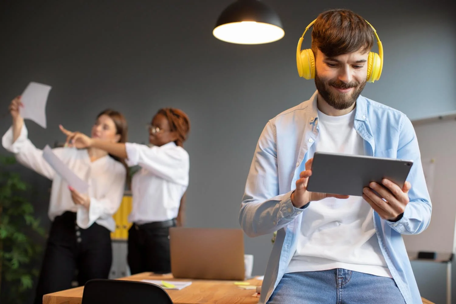 8 Essential Tools Every Startup Founder Should Invest In