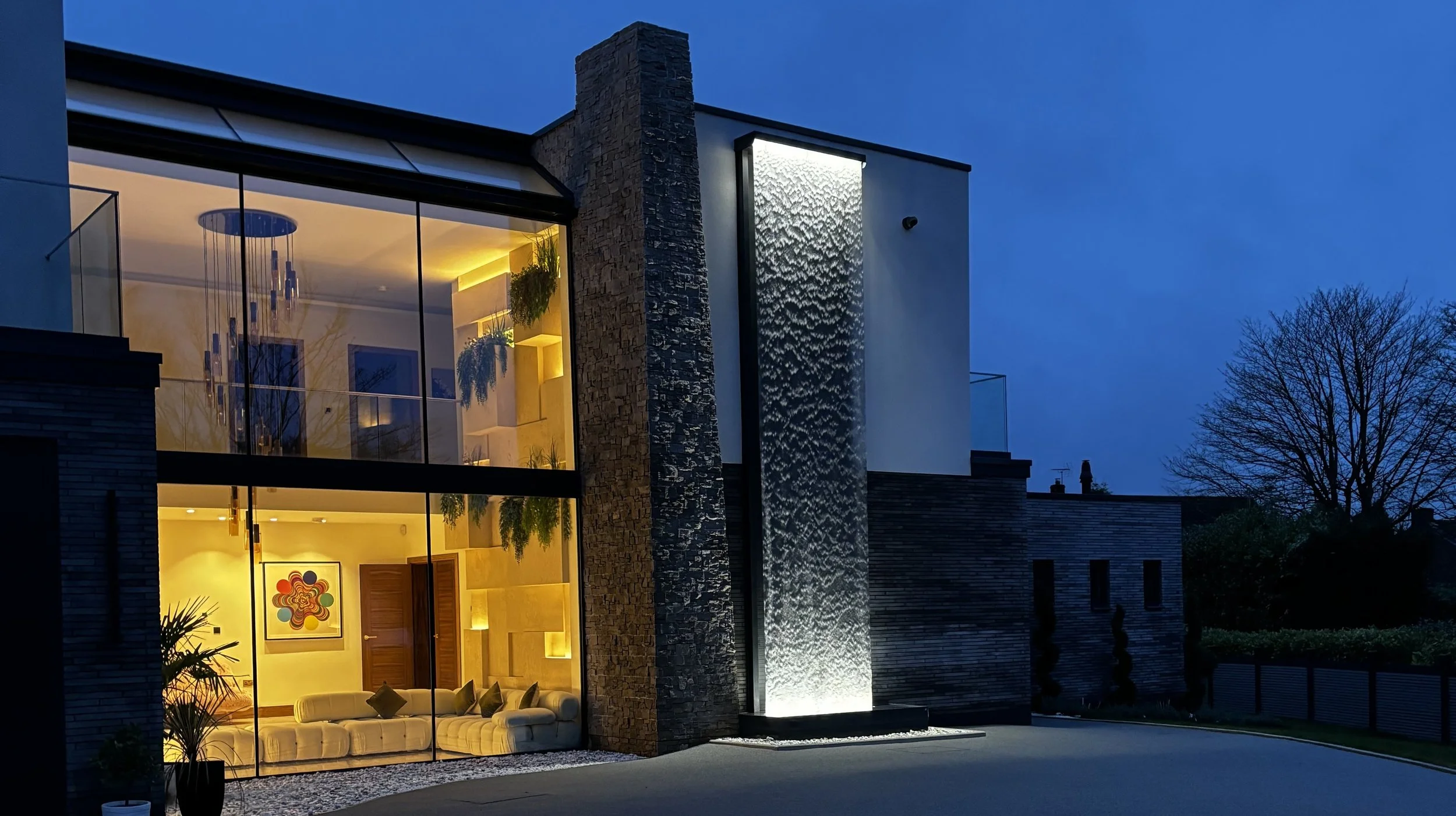 AquaVeil Water wall Night.jpg