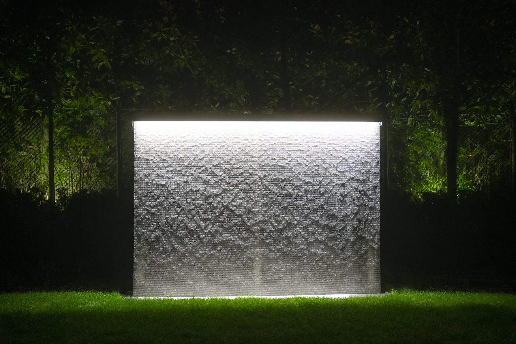 Garden Water Wall AquaVeil.jpg