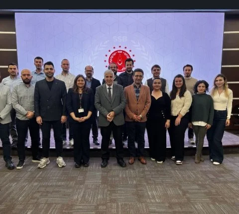 Prof. Dr. Hüseyin Bağcı and Dr. Gülsüm Akbulut delivered Grand Strategy training to Defence MBA Students