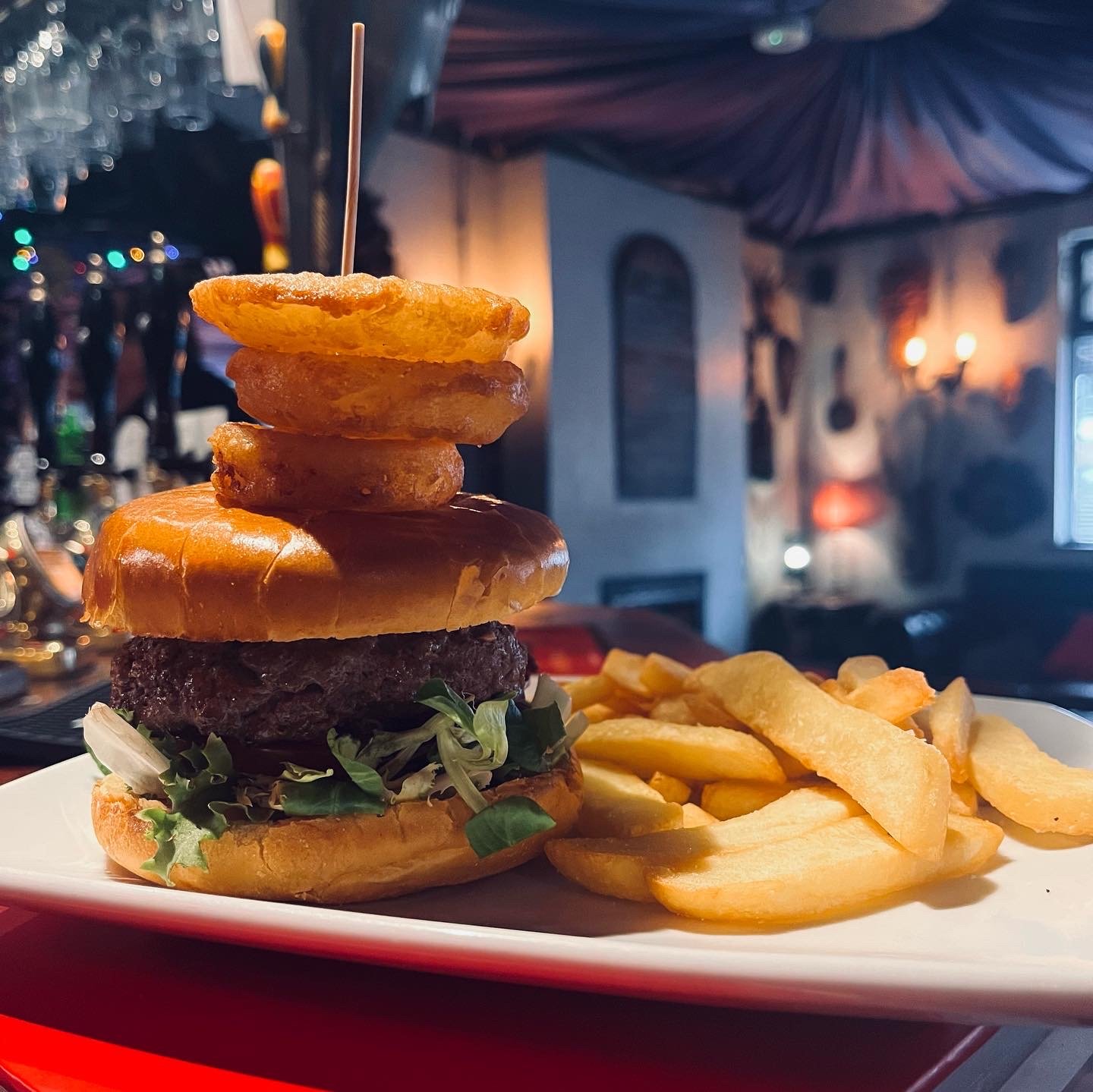 The Platform Tavern Live Music, Craft Brews, & Delicious Dining
