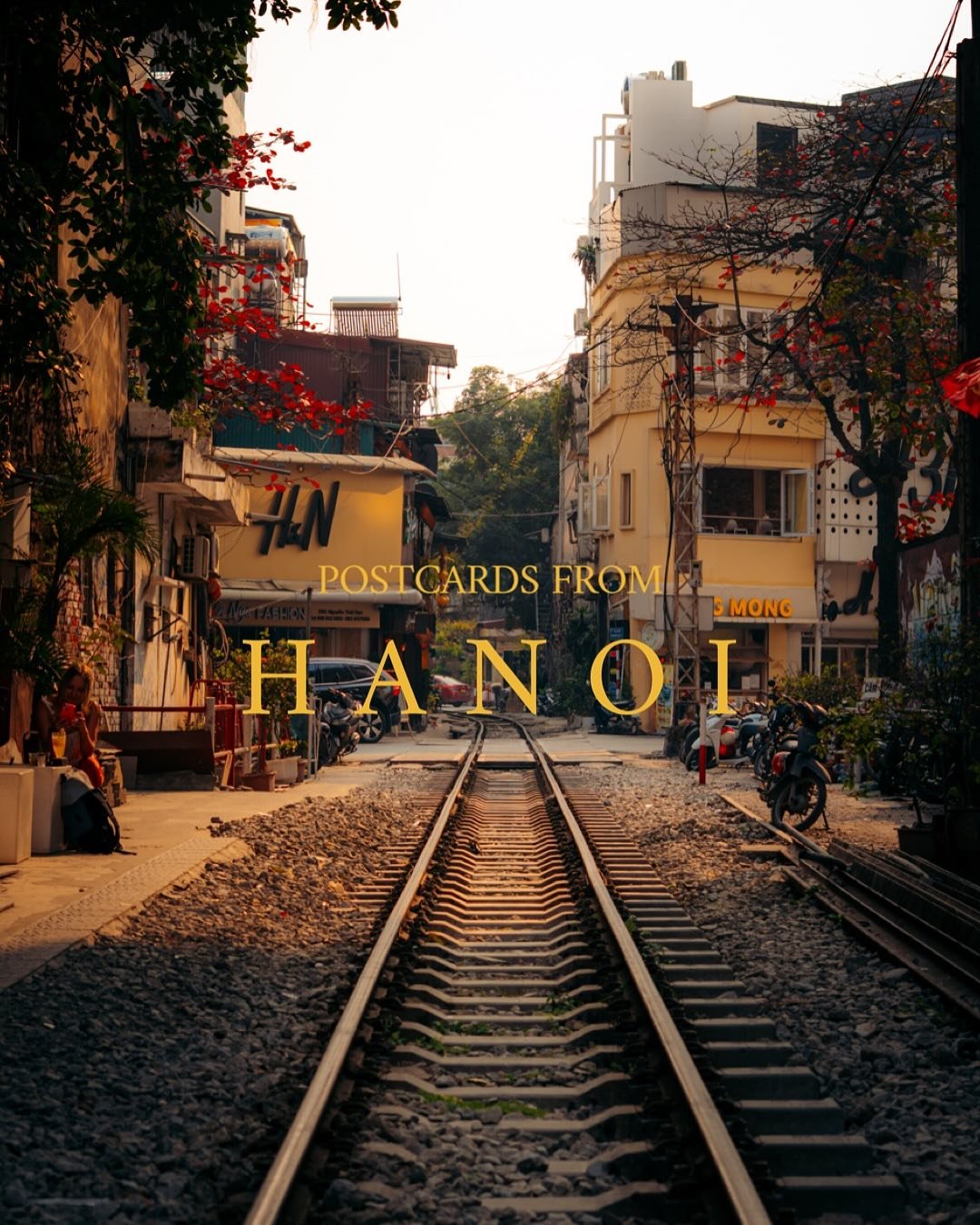Postcards from Hanoi ✉️
Exploring Vietnams Capital City, where history and modern life collide. From the bustling streets of the Old Quarter to the famous Hanoi Train Street 🚆
The buzz of scooters, and the mix of colonial and ancient architecture
