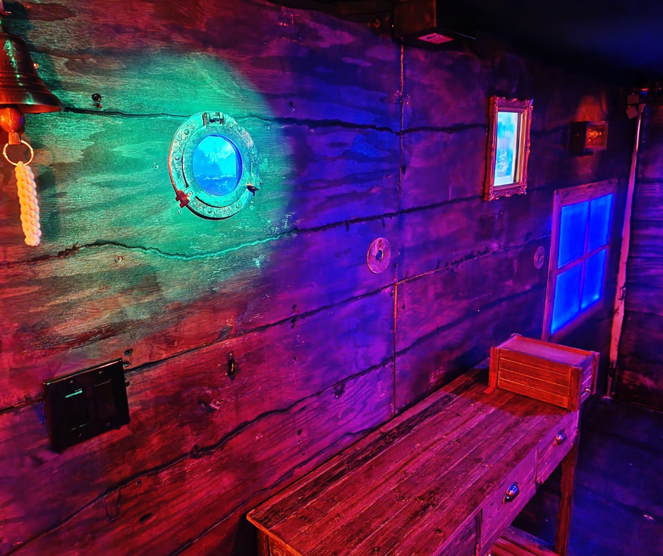 Mobile escape room for sale