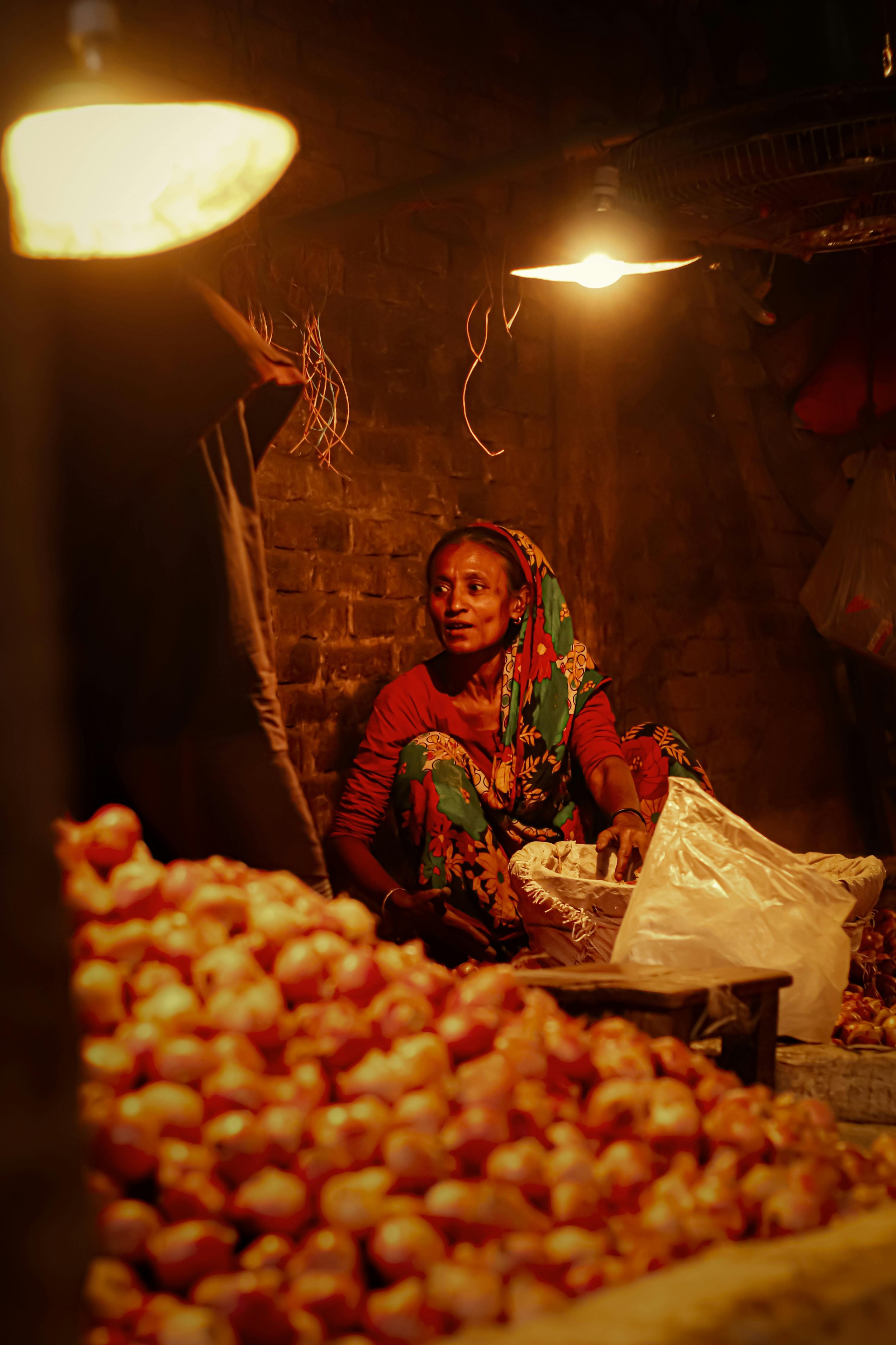 Economic support distribution