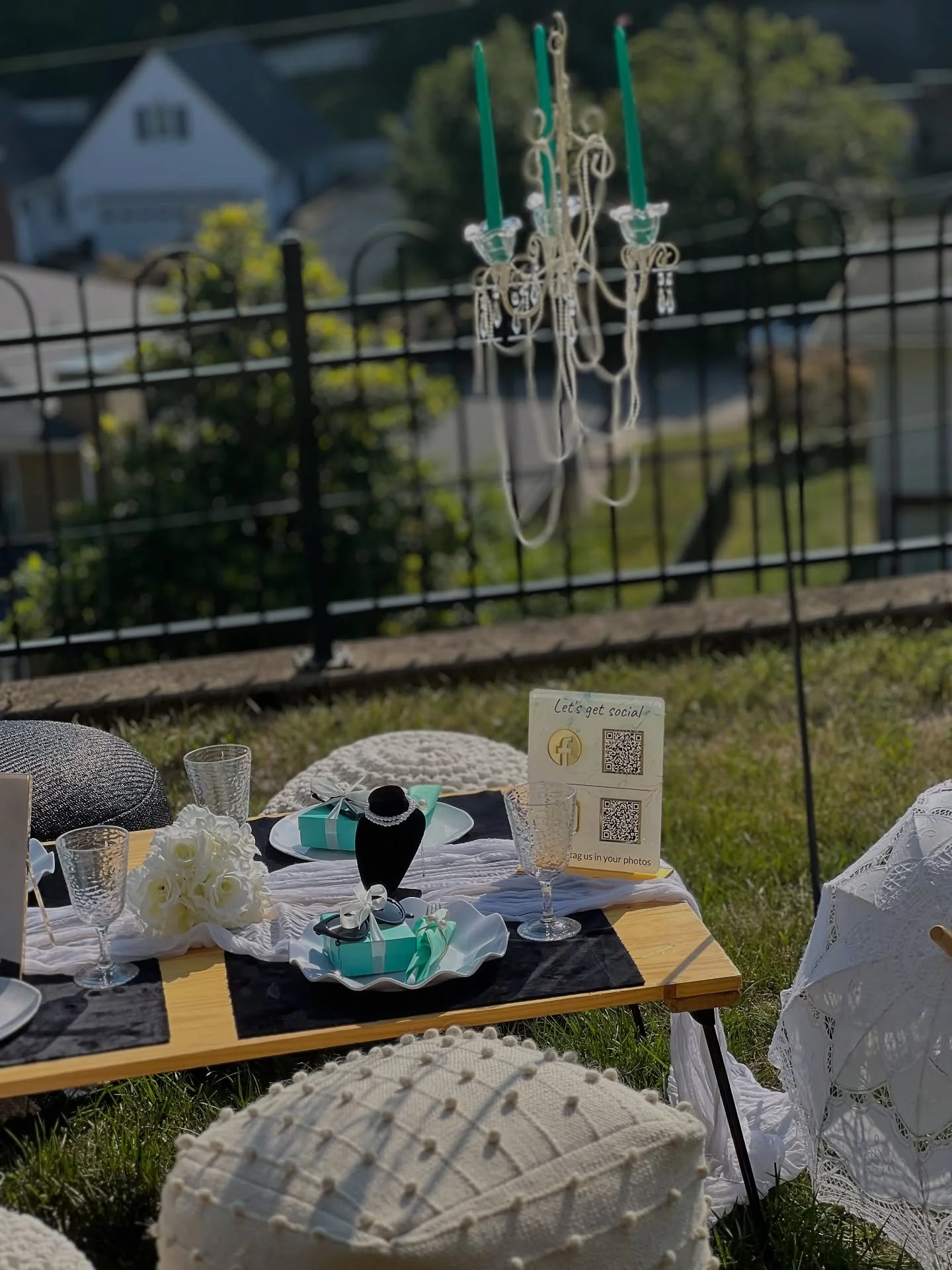 🩵 Bridal shower VIBES 🩵

www.pearlpicnicswv.com

#pearlpicnicswv #tristatearea #localbusiness #wildandwonderful #smallbusinessoener #womenownedsmallbusiness #myhuntington #westvirginialocalbusiness #popuppicnicswv #breakfastattiffanys #tiffanybluea
