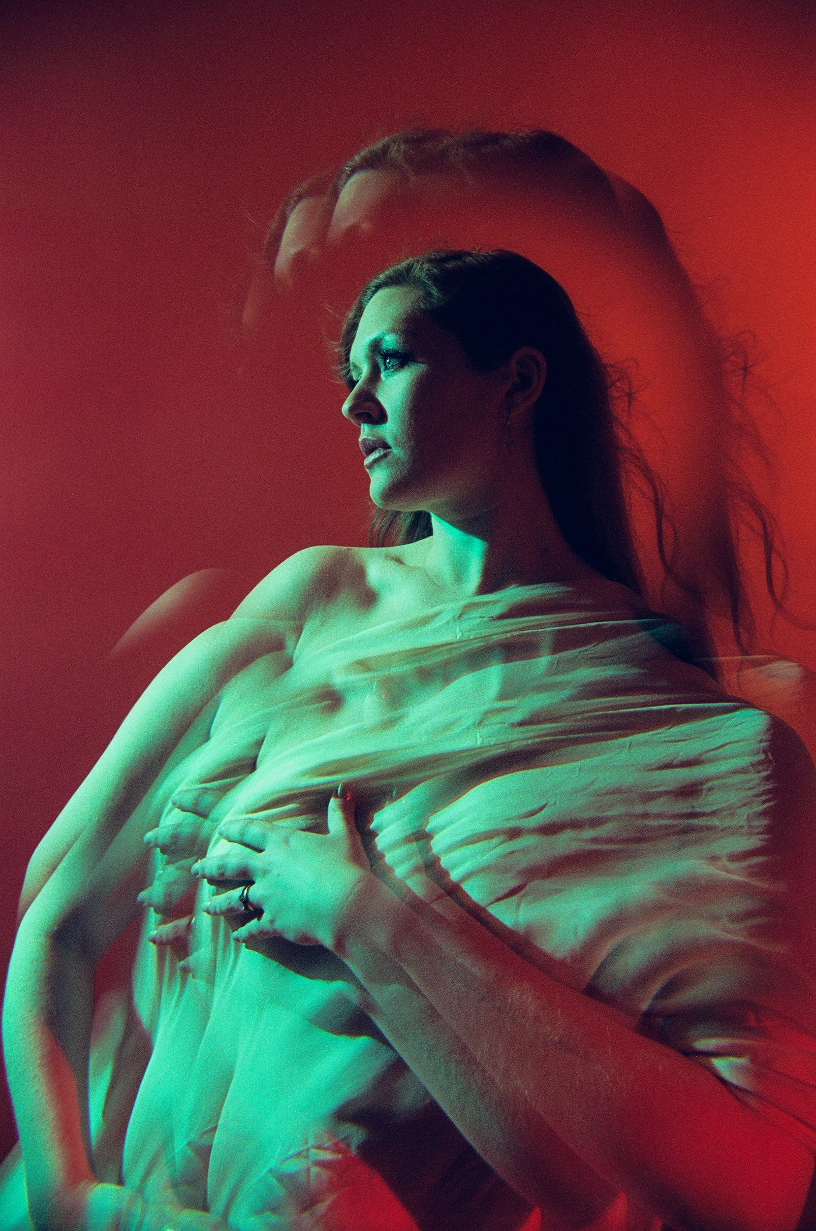 Bryony high res 201132010027 web 2.jpg