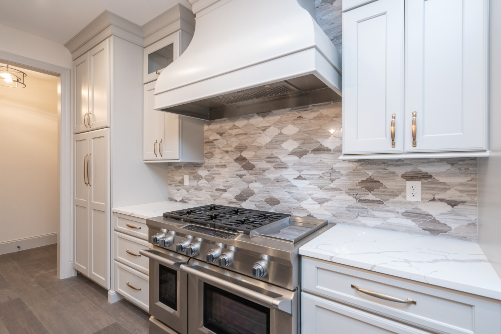 618 E Argonne - Louise - Kitchen Cooking Area.png