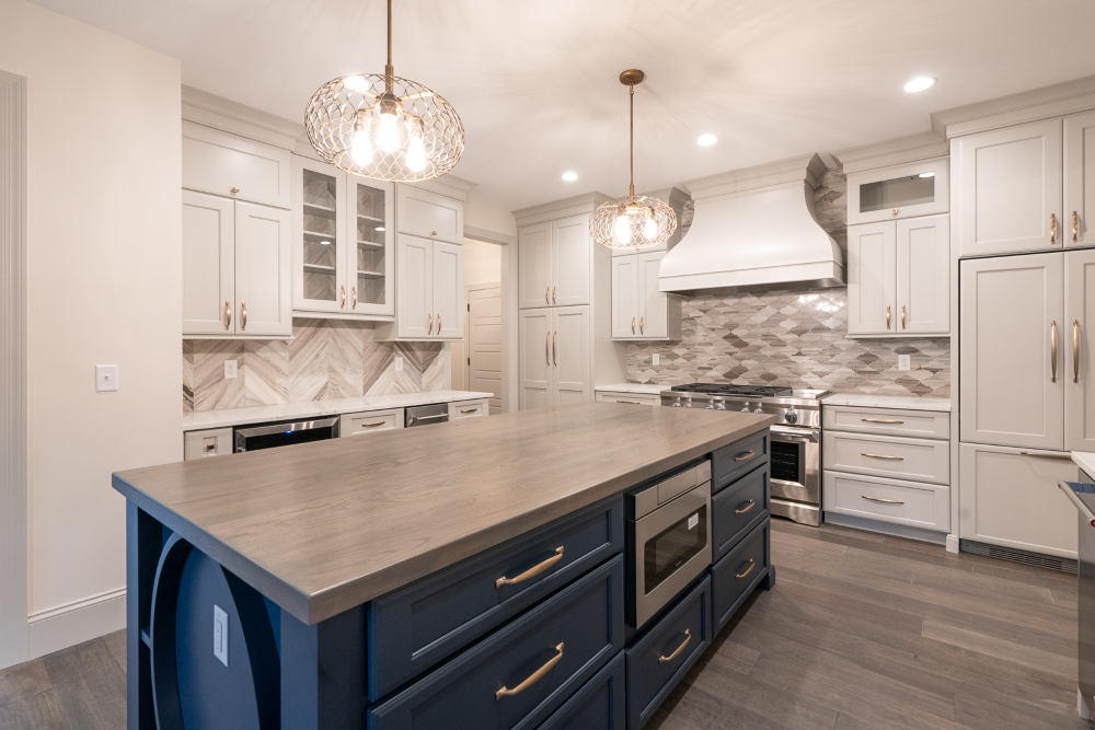 618 E Argonne - Louise - Kitchen.png
