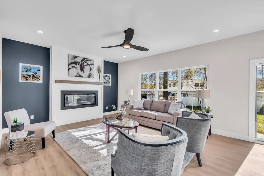 206 Midway Ave. - Living Room