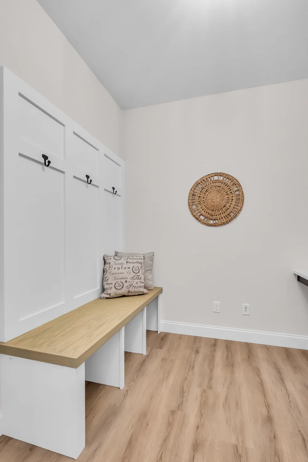 206 Midway Ave. - Laundry Room