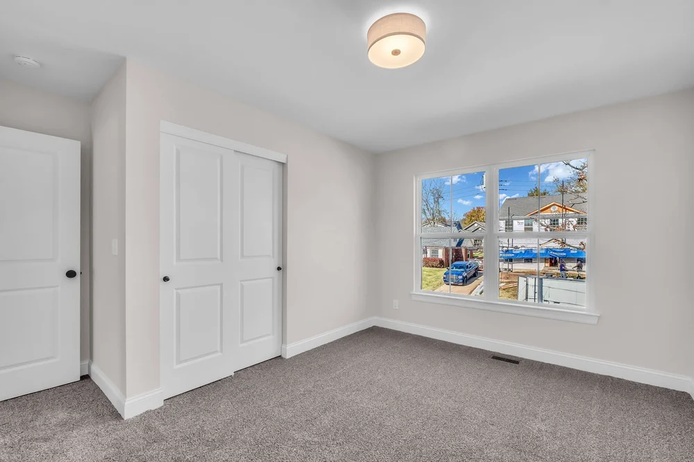 206 Midway Ave. - Bedroom