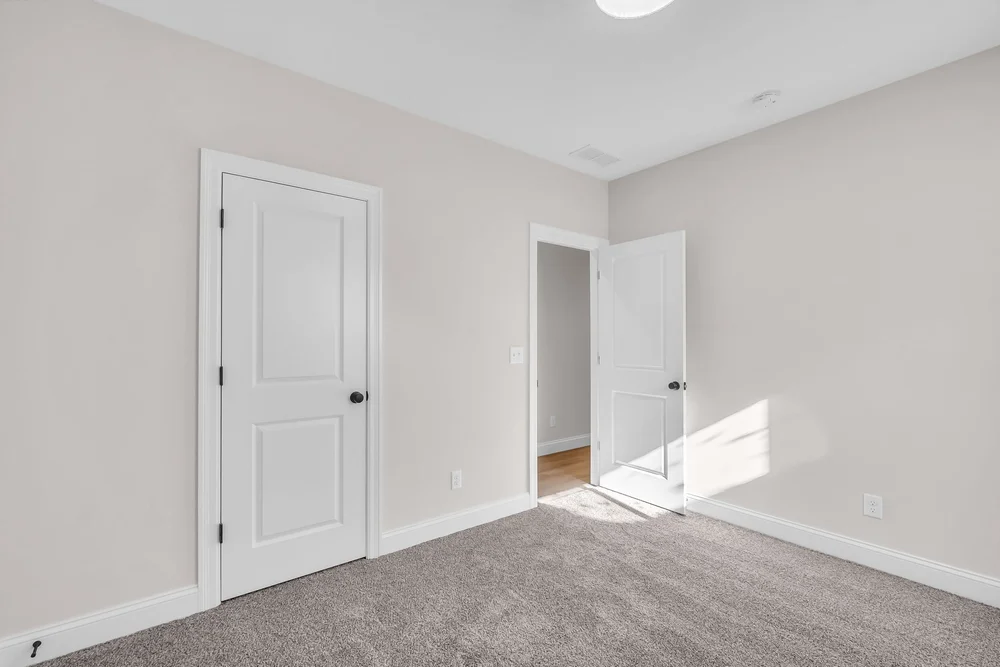 206 Midway Ave. - Bedroom