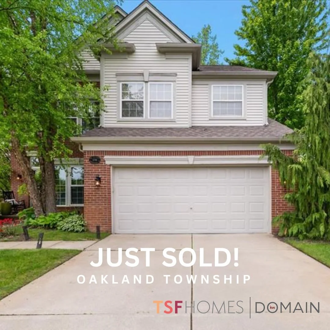✨JUST SOLD✨ Oakland Township, MI 🏡
A true team effort from start to finish &mdash; huge thanks to both the buy and sell sides for working together to make this a smooth and successful closing! 🙌💼
#JustSold #OaklandTownship #MichiganRealEstate #Tea