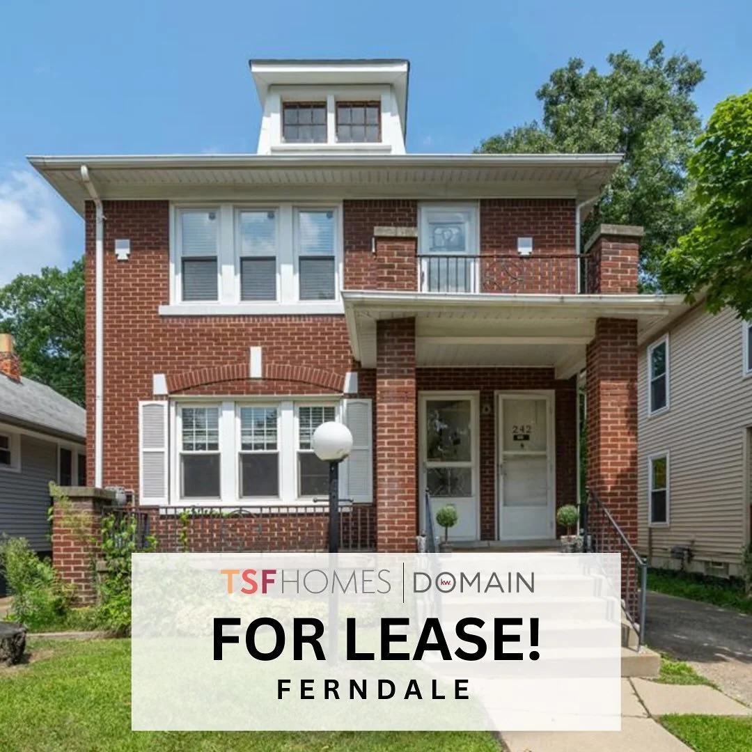 💛 Ferndale Charmer Alert 💛 Brick duplex &mdash; upper unit available! ✔️ 2 Bedrooms ✔️ 1 Bath ✔️ Central AC &amp; hardwood floors ✔️ In-unit laundry 🙌 ✔️ Garage parking spot ✔️ Water included Perfect location near Downtown Ferndale + Detroit acces